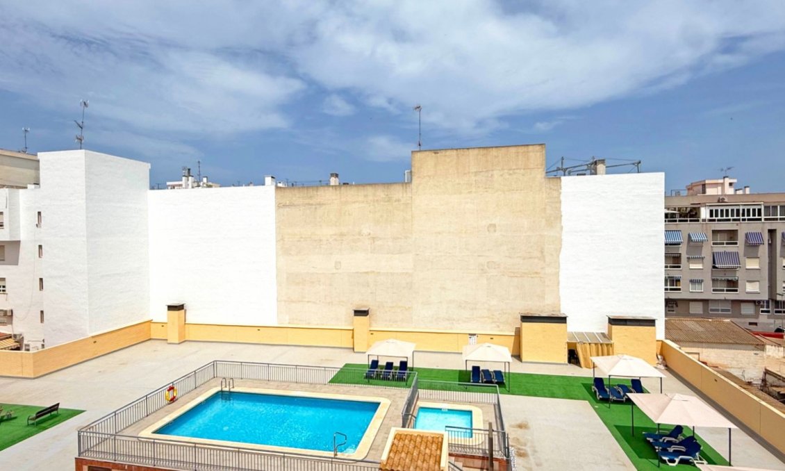 Revânzare - Apartament -
Torrevieja - Costa Blanca