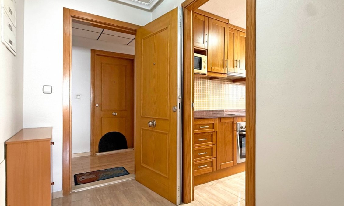 Revânzare - Apartament -
Torrevieja - Costa Blanca