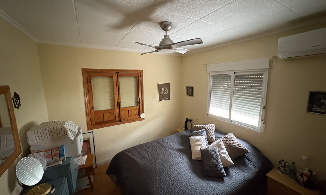 Resale - Villa -
San Fulgencio - Costa Blanca