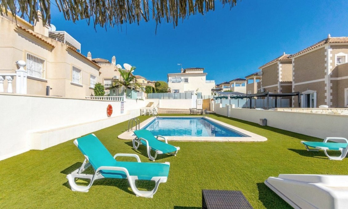 Wiederverkauf - Bungalow -
San Miguel de Salinas - Inland