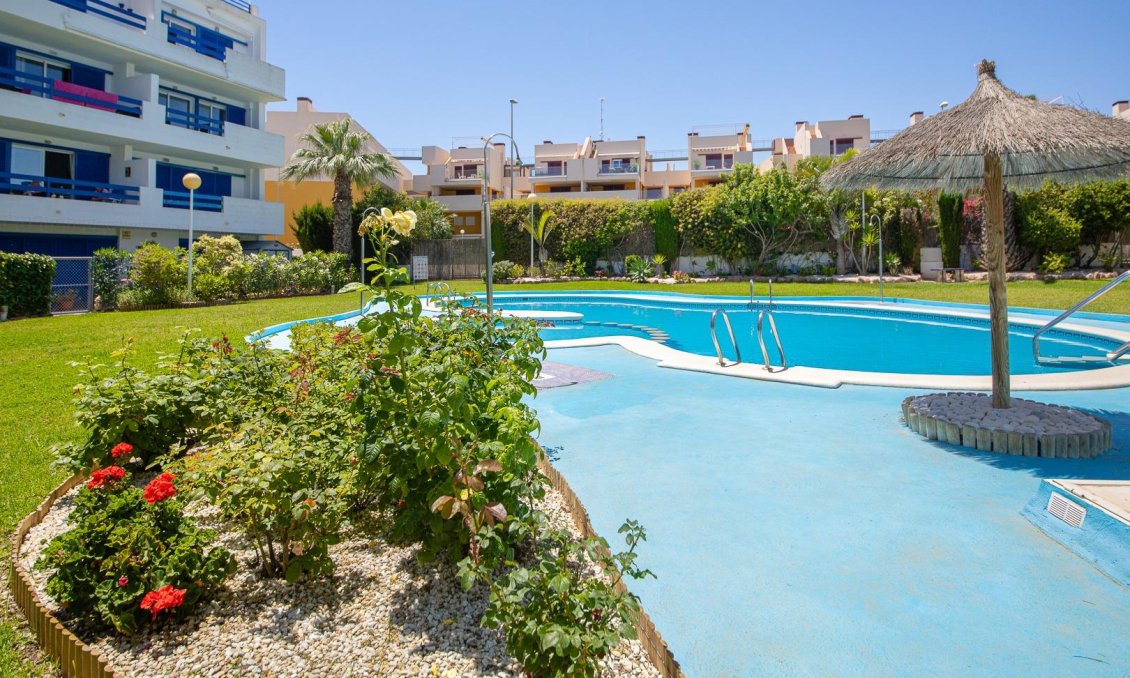 Wiederverkauf - Wohnung -
Orihuela Costa