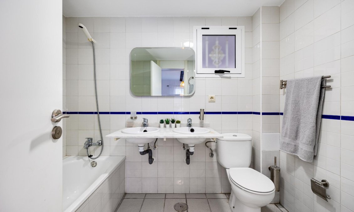 Wiederverkauf - Wohnung -
Orihuela Costa