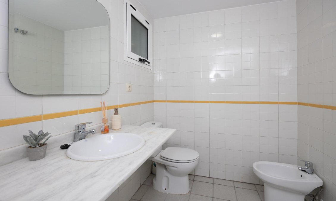 Wiederverkauf - Wohnung -
Orihuela Costa