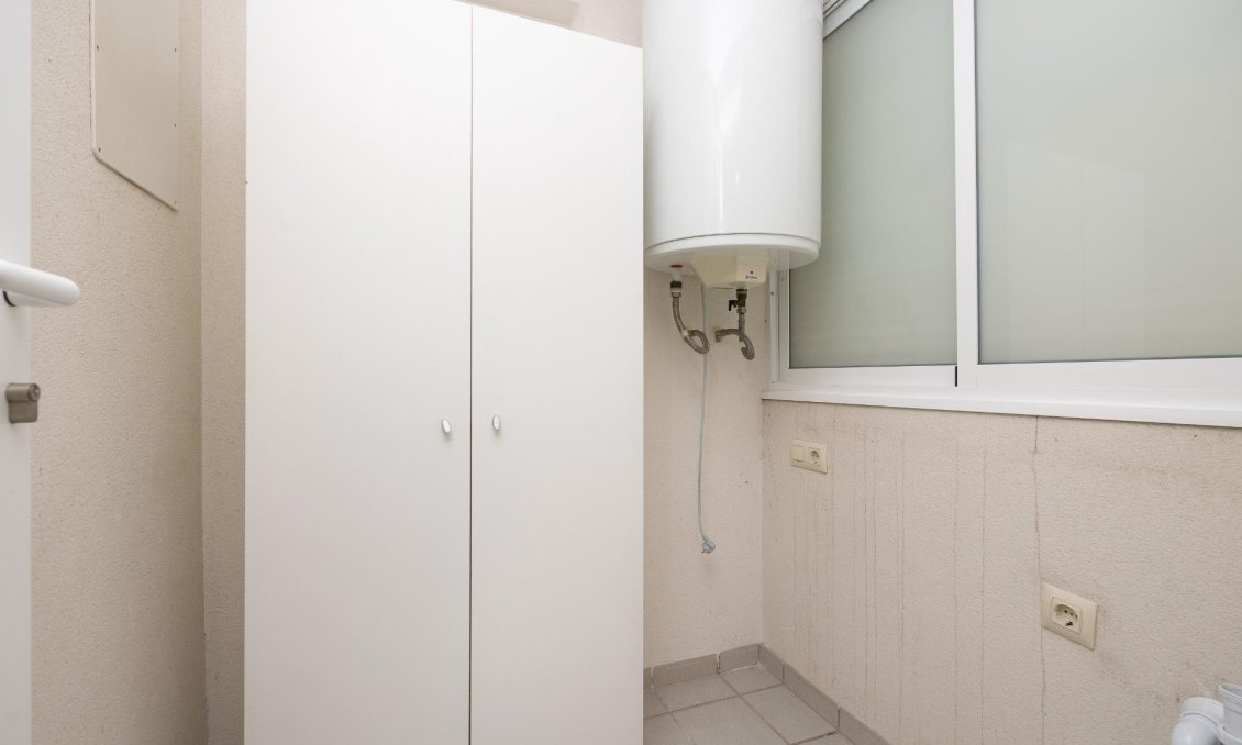 Wiederverkauf - Wohnung -
Orihuela Costa