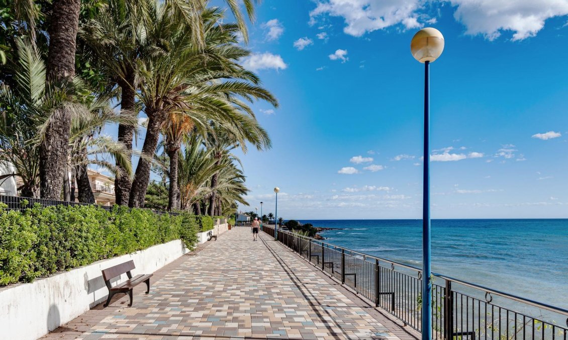 Wiederverkauf - Wohnung -
Orihuela Costa