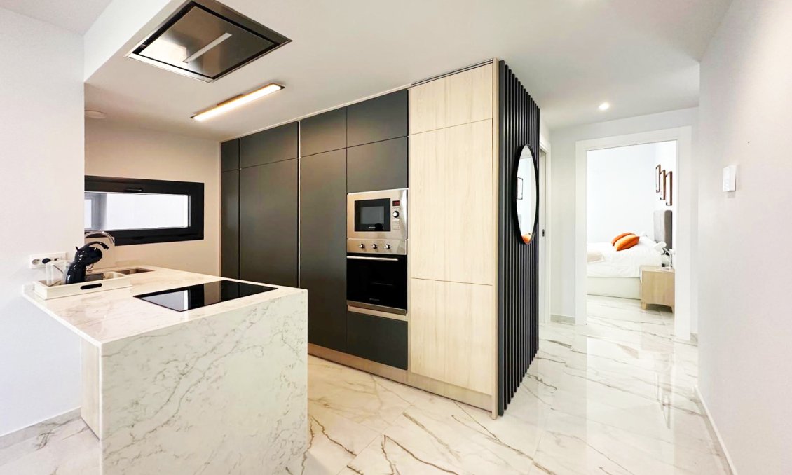 Resale - Apartment -
Torrevieja - Costa Blanca