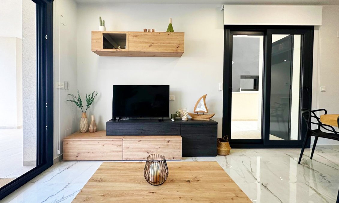 Resale - Apartment -
Torrevieja - Costa Blanca