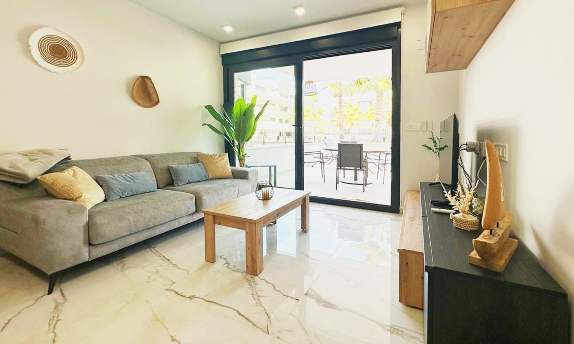 Resale - Apartment -
Torrevieja - Costa Blanca