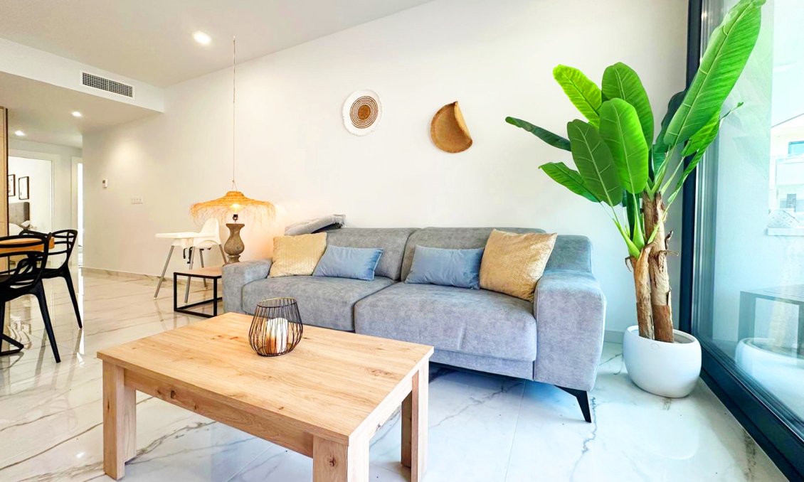 Resale - Apartment -
Torrevieja - Costa Blanca