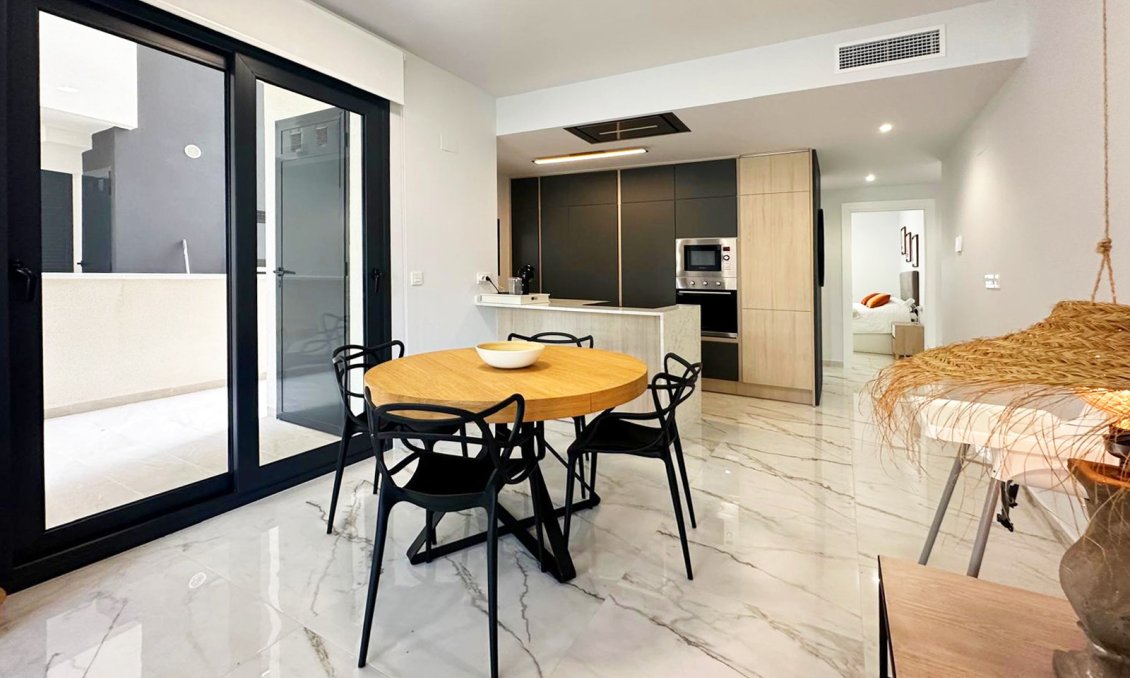 Resale - Apartment -
Torrevieja - Costa Blanca