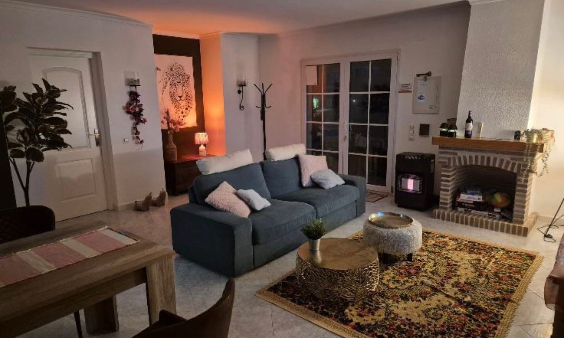 Segunda mano - Villa -
Pedreguer - Inland