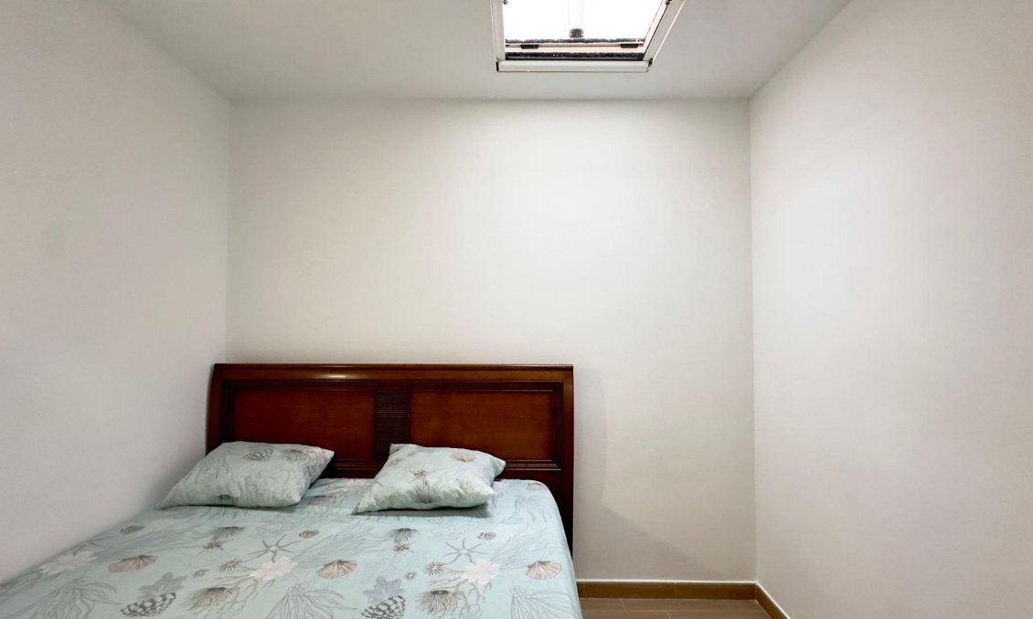 Segunda mano - Bungalow -
Torrevieja - El Limonar