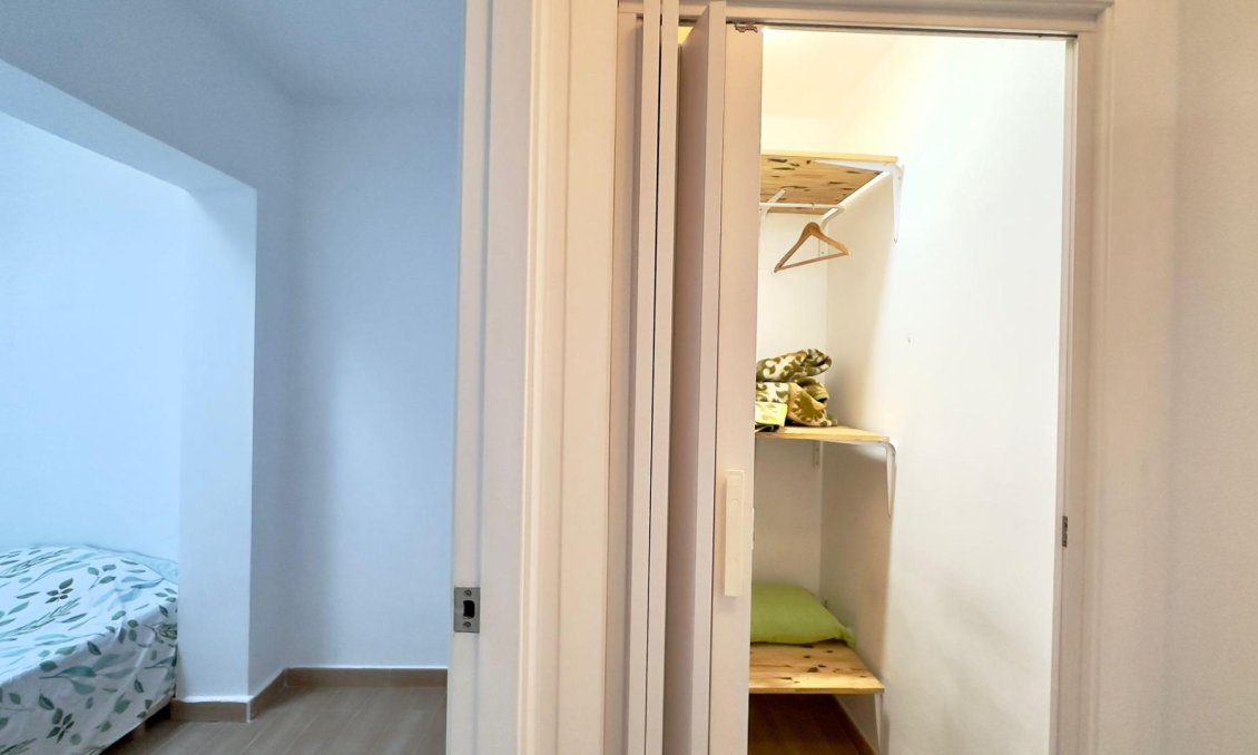 Segunda mano - Bungalow -
Torrevieja - El Limonar