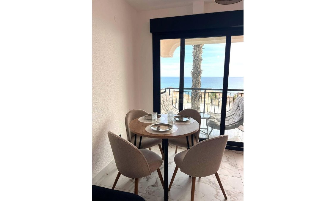 Segunda mano - Apartamento -
Torrevieja - Cabo Cervera