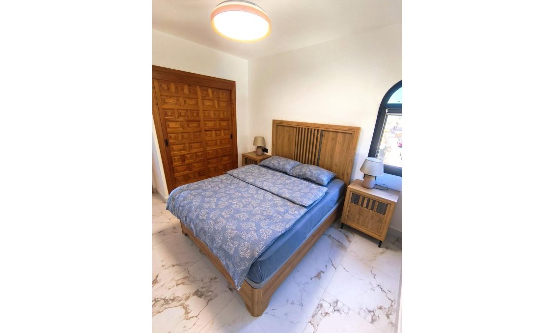 Segunda mano - Apartamento -
Torrevieja - Cabo Cervera
