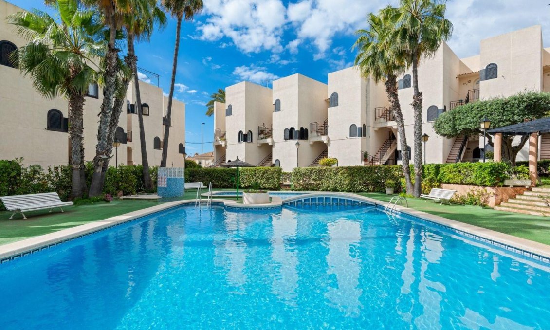 Segunda mano - Apartamento -
Torrevieja - Cabo Cervera