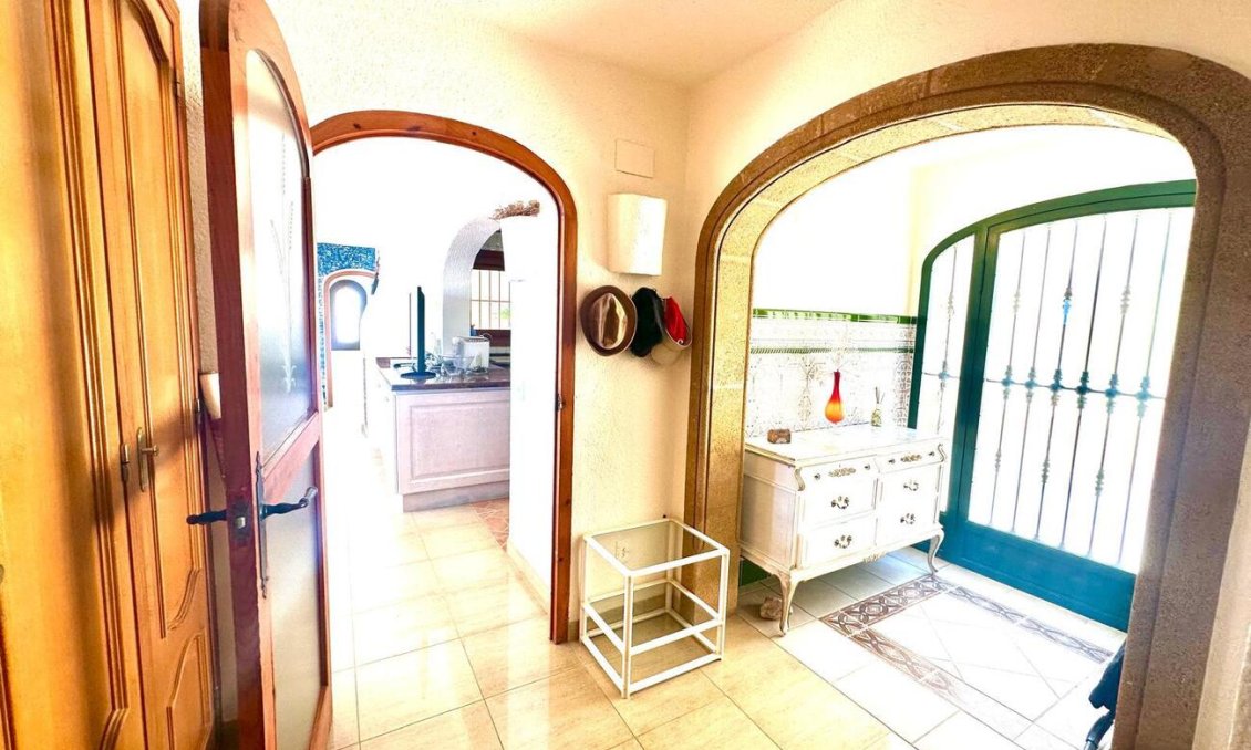 Segunda mano - Villa -
Jávea - Costa Blanca