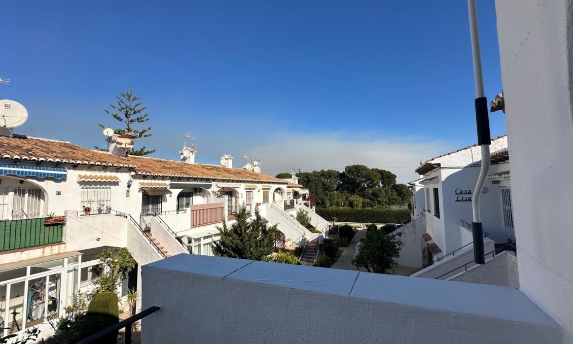 Resale - Bungalow -
Torrevieja - Los Balcones