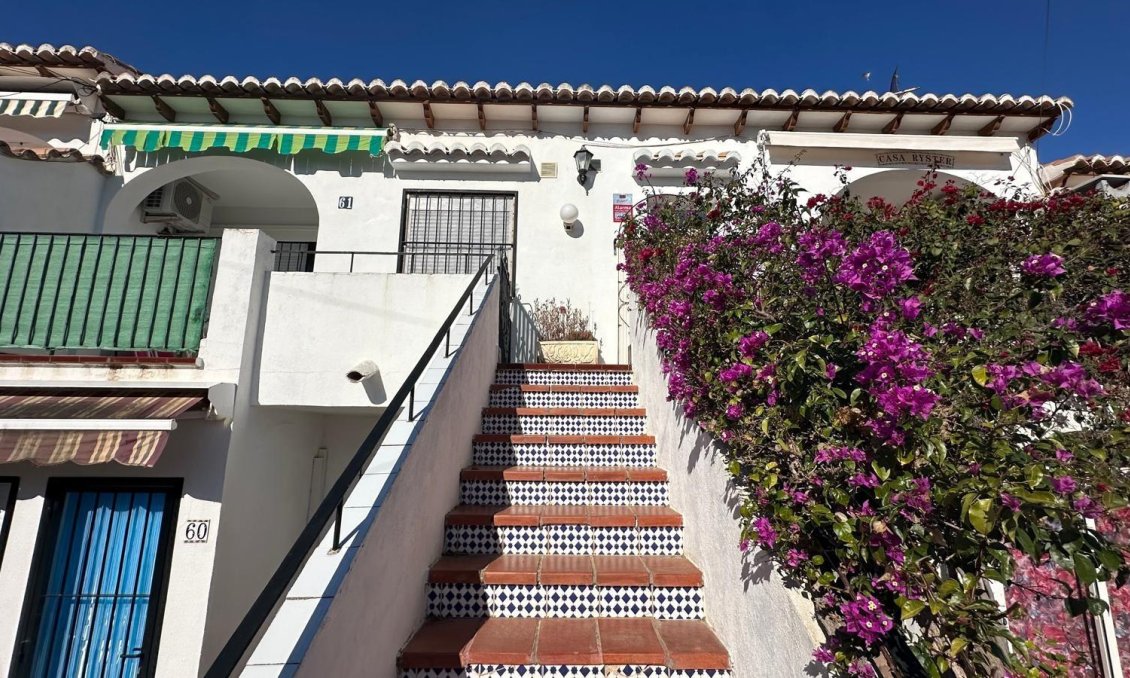 Resale - Bungalow -
Torrevieja - Los Balcones