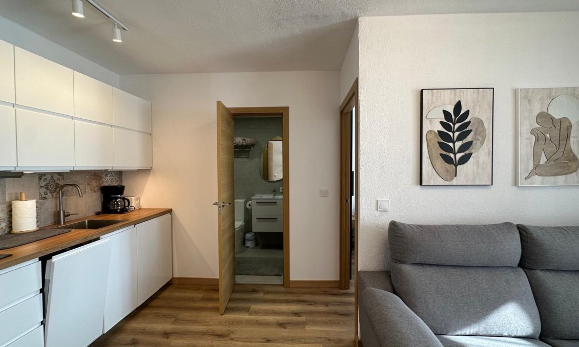 Resale - Bungalow -
Torrevieja - Los Balcones - Los Altos del Edén