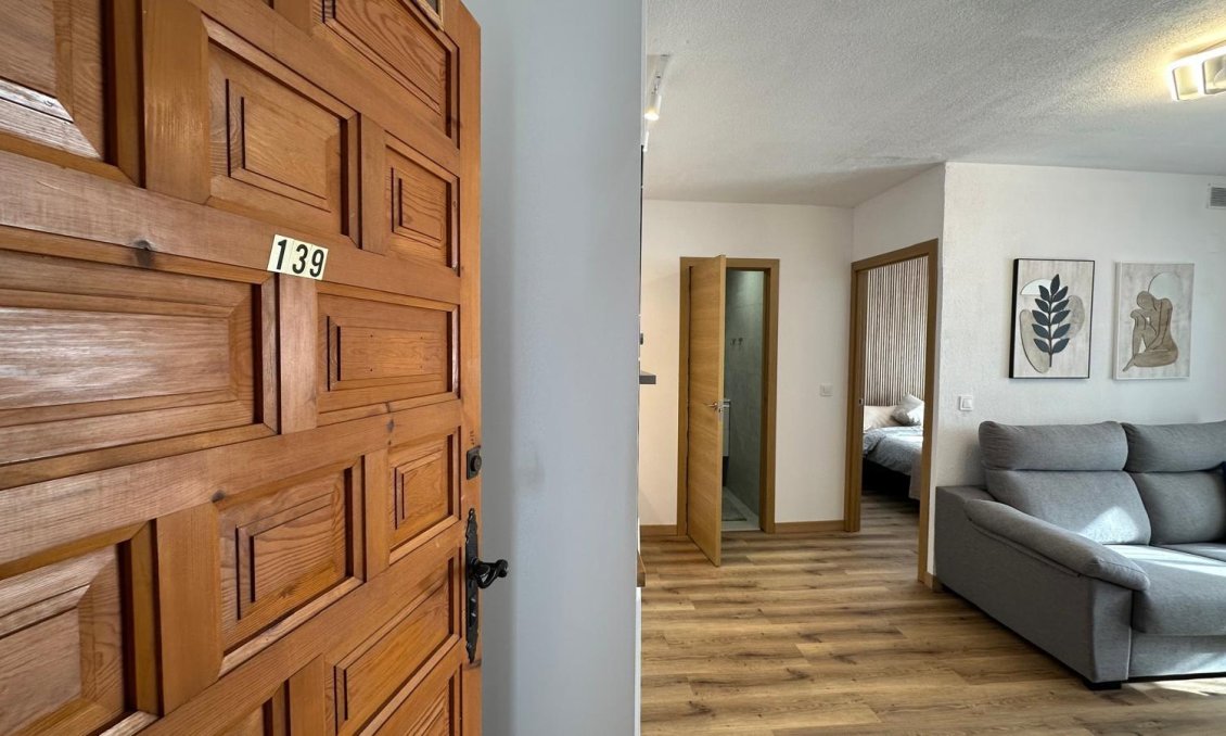 Resale - Bungalow -
Torrevieja - Los Balcones - Los Altos del Edén