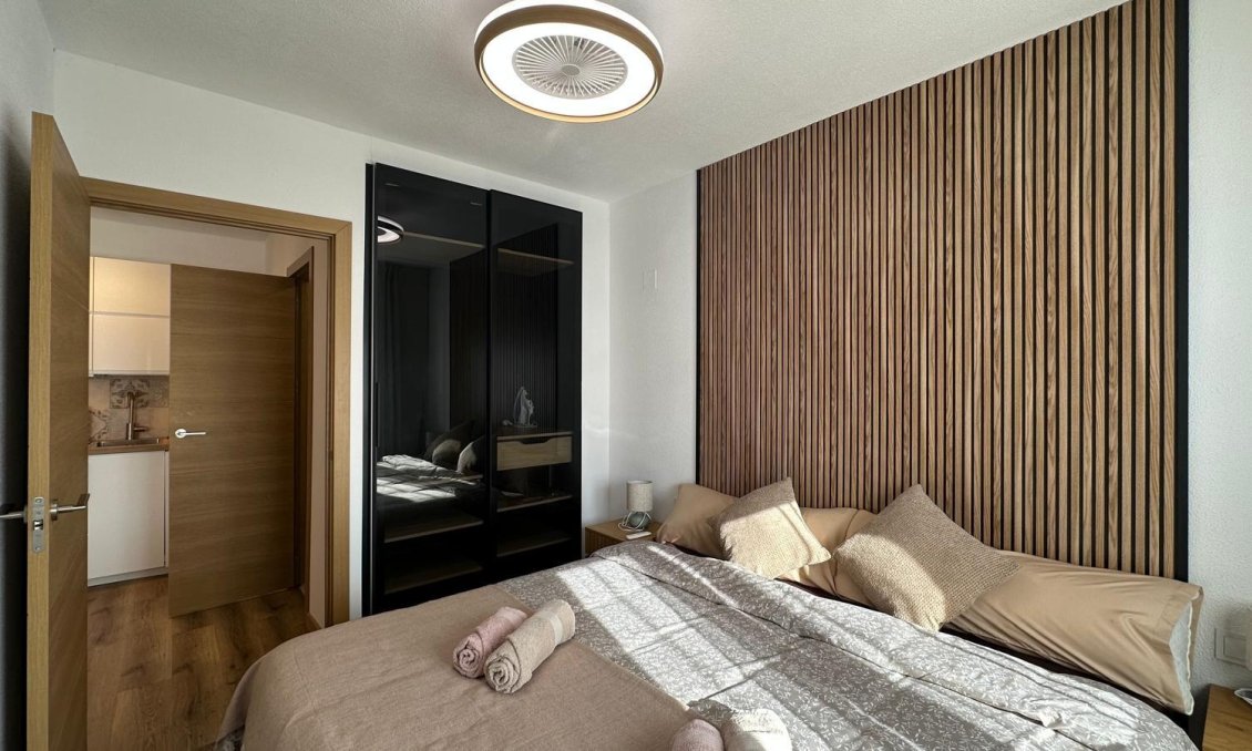 Resale - Bungalow -
Torrevieja - Los Balcones - Los Altos del Edén