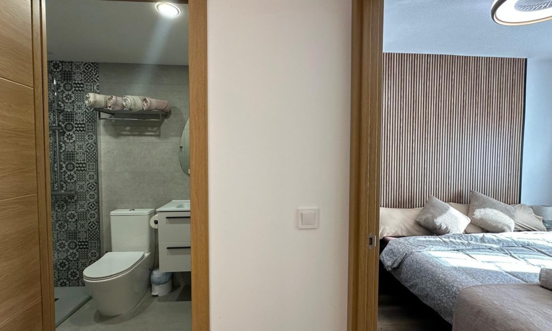 Resale - Bungalow -
Torrevieja - Los Balcones - Los Altos del Edén