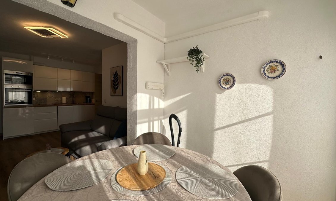 Resale - Bungalow -
Torrevieja - Los Balcones - Los Altos del Edén