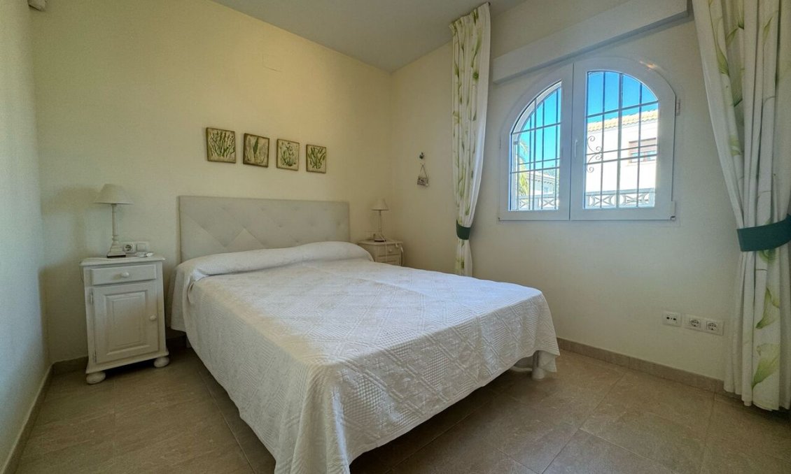 Resale - Villa -
Playa Flamenca - Costa Blanca