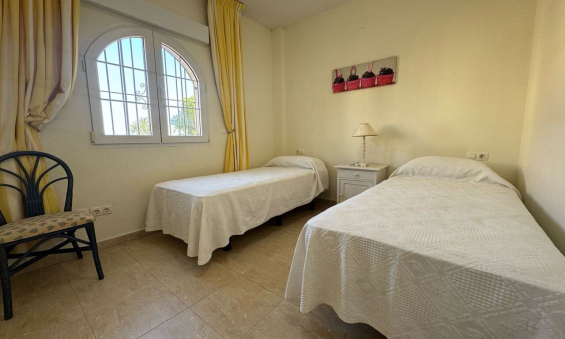 Resale - Villa -
Playa Flamenca - Costa Blanca