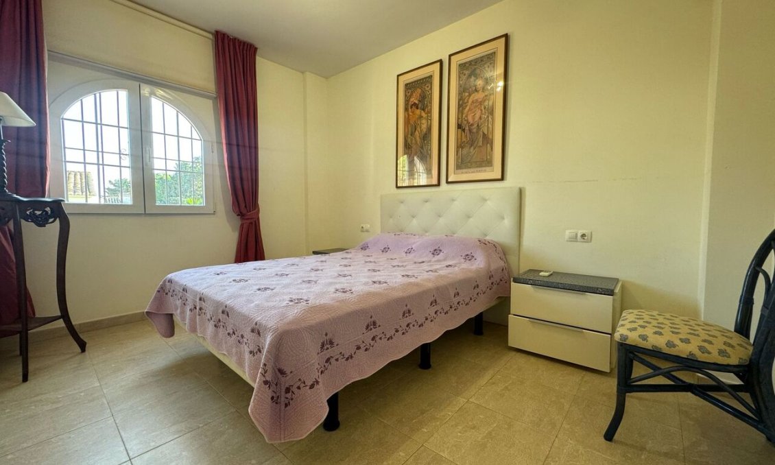 Resale - Villa -
Playa Flamenca - Costa Blanca