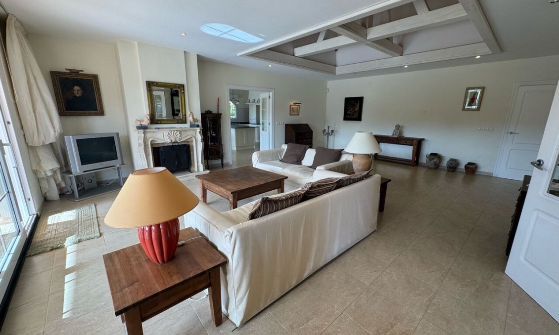 Resale - Villa -
Playa Flamenca - Costa Blanca