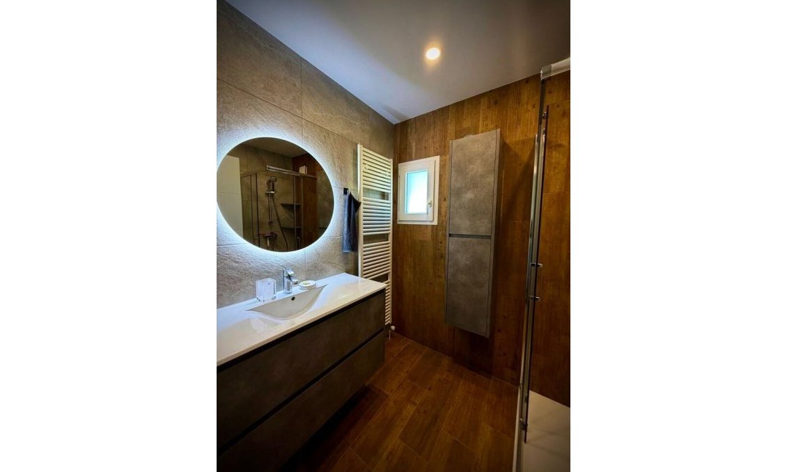 Resale - Villa -
Los Balcones - Barrio Los Balcones - Los Altos del Edén