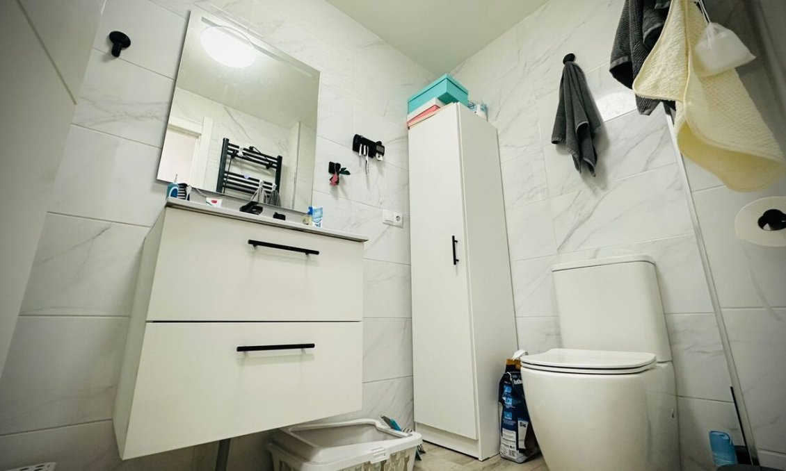 Resale - Apartment -
Alicante - Las Viñas