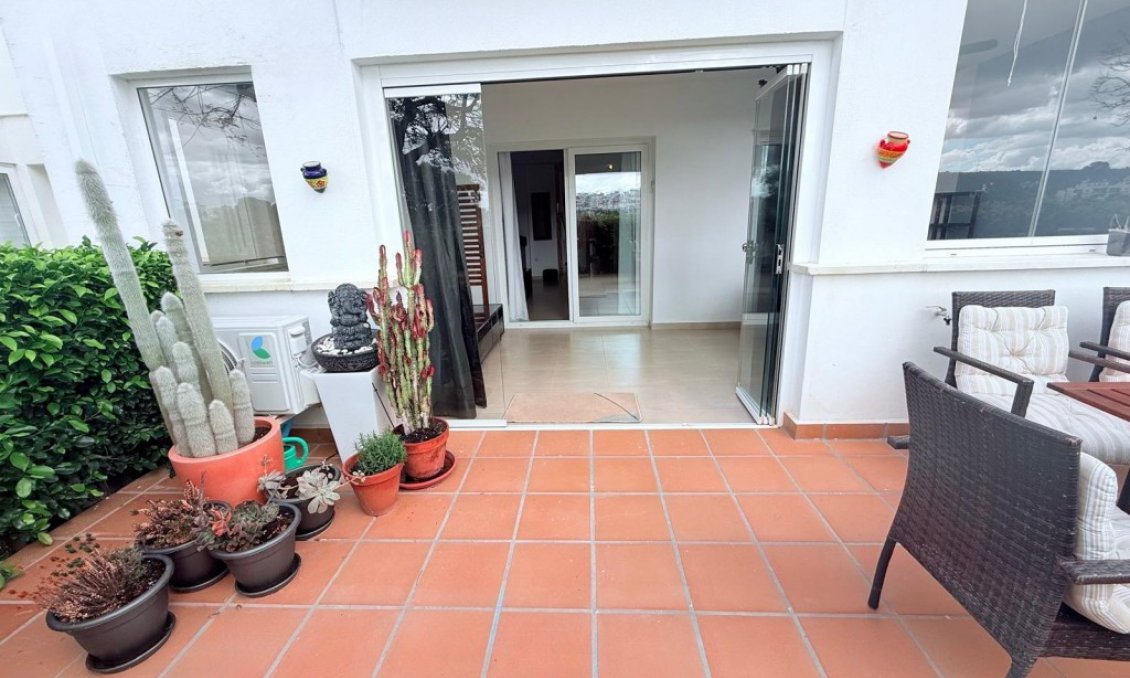 Resale - Apartment -
Hacienda Riquelme Golf Resort - Inland