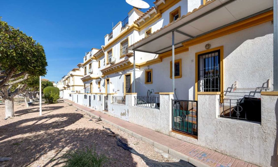 Segunda mano - Town House -
Torrevieja - Costa Blanca