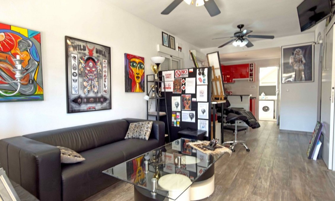 Wiederverkauf - Bungalow -
Orihuela Costa - Costa Blanca