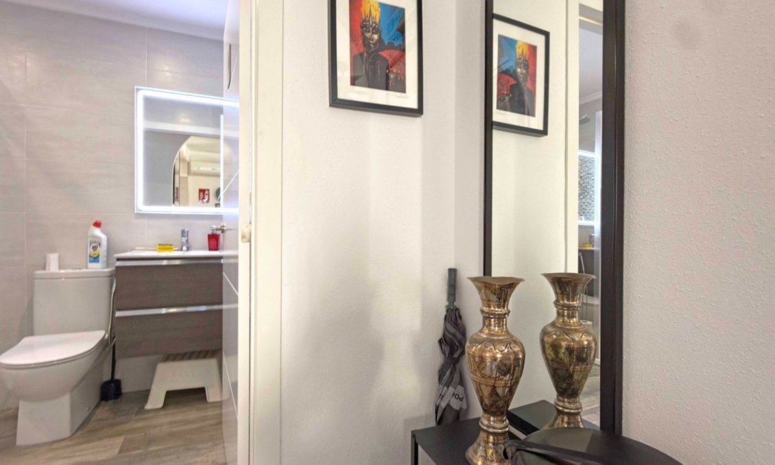 Wiederverkauf - Bungalow -
Orihuela Costa - Costa Blanca