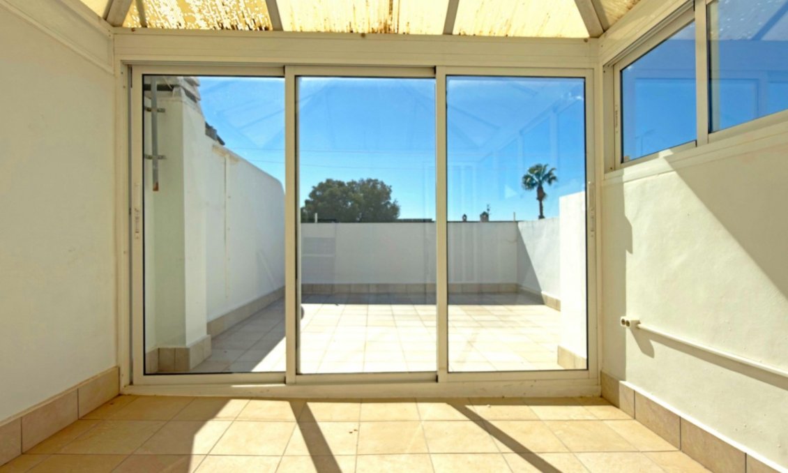 Wiederverkauf - Bungalow -
Orihuela Costa - Costa Blanca