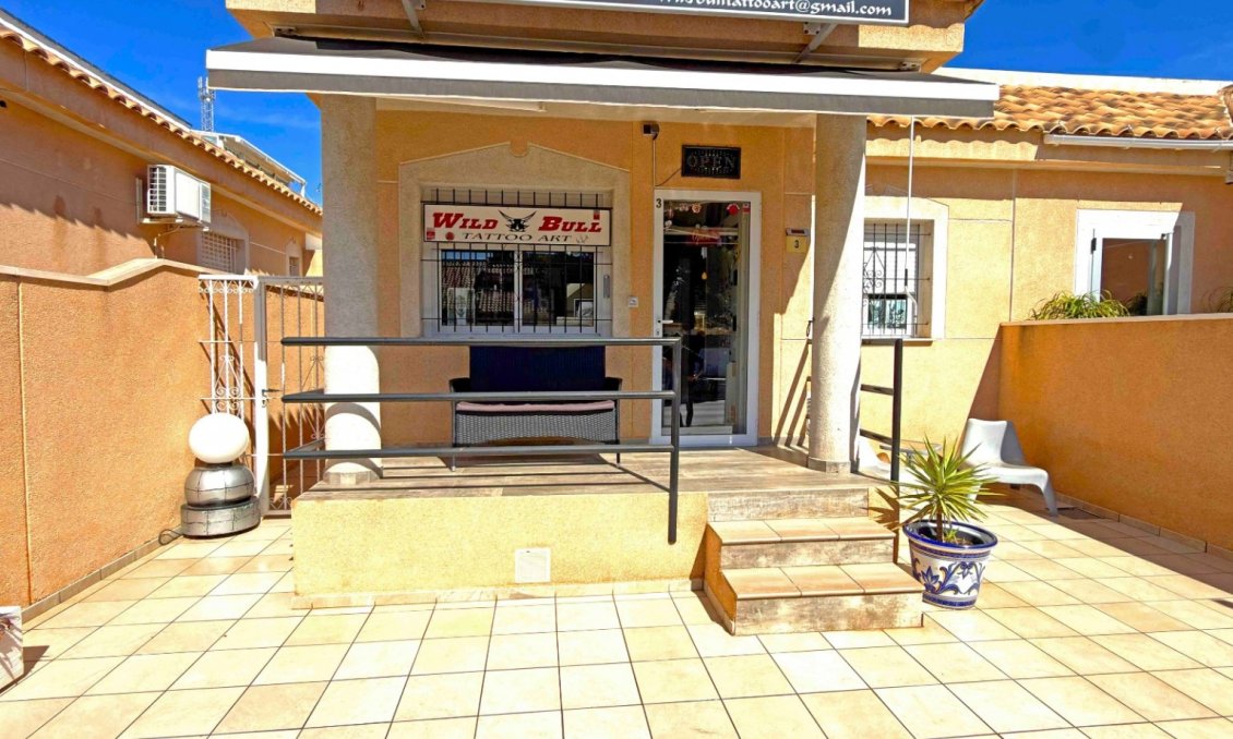 Wiederverkauf - Bungalow -
Orihuela Costa - Costa Blanca