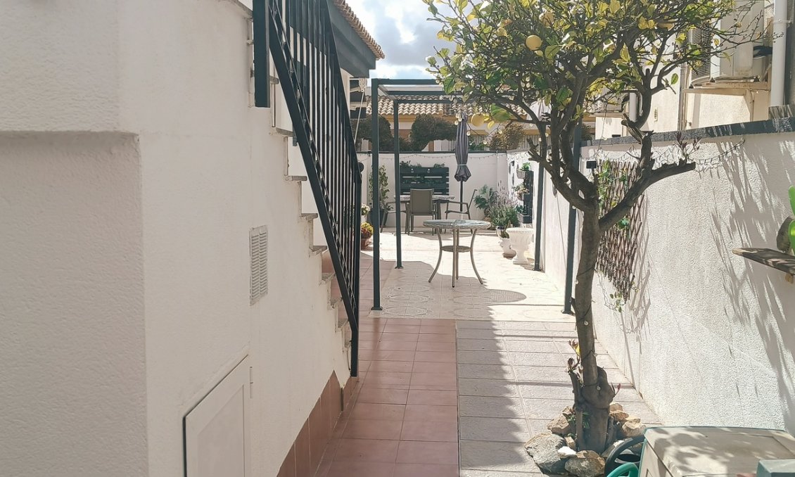 Wiederverkauf - Villa -
Sucina - Inland