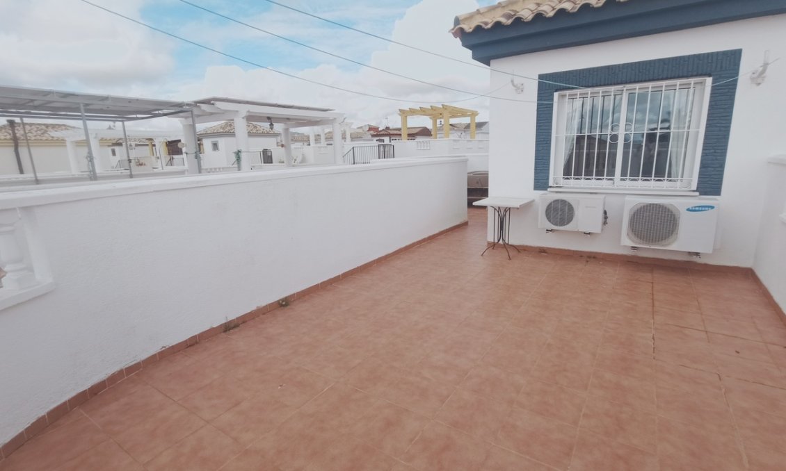 Wiederverkauf - Villa -
Sucina - Inland