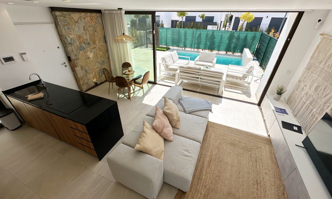 Wiederverkauf - Villa -
Santa Rosalia Resort - Inland