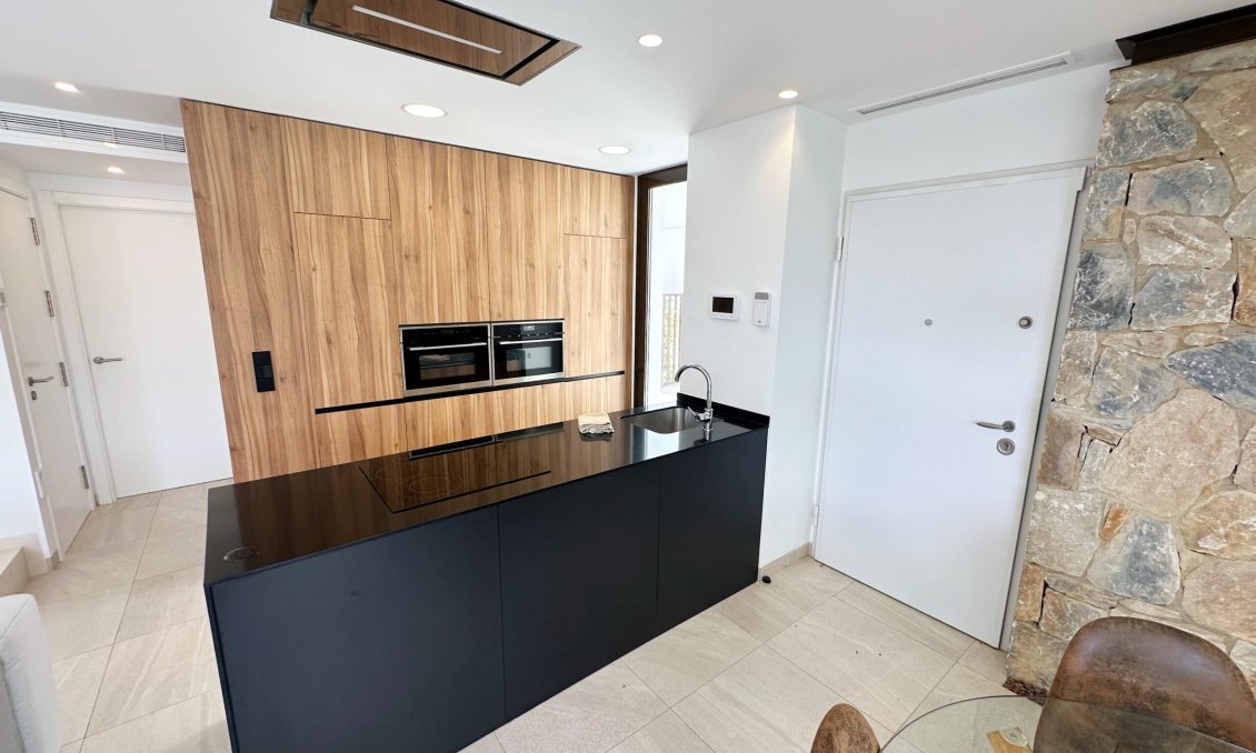 Wiederverkauf - Villa -
Santa Rosalia Resort - Inland