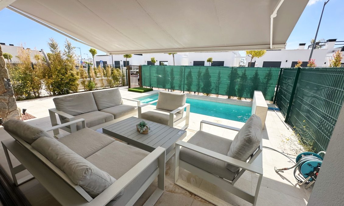 Wiederverkauf - Villa -
Santa Rosalia Resort - Inland