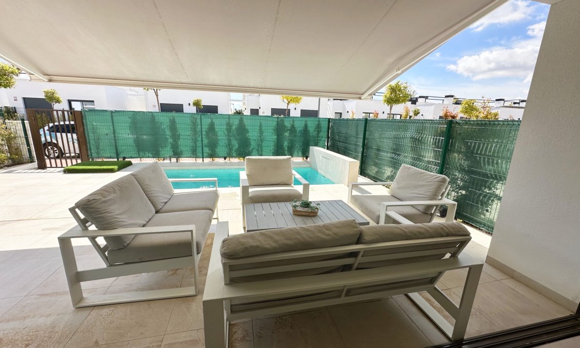 Wiederverkauf - Villa -
Santa Rosalia Resort - Inland