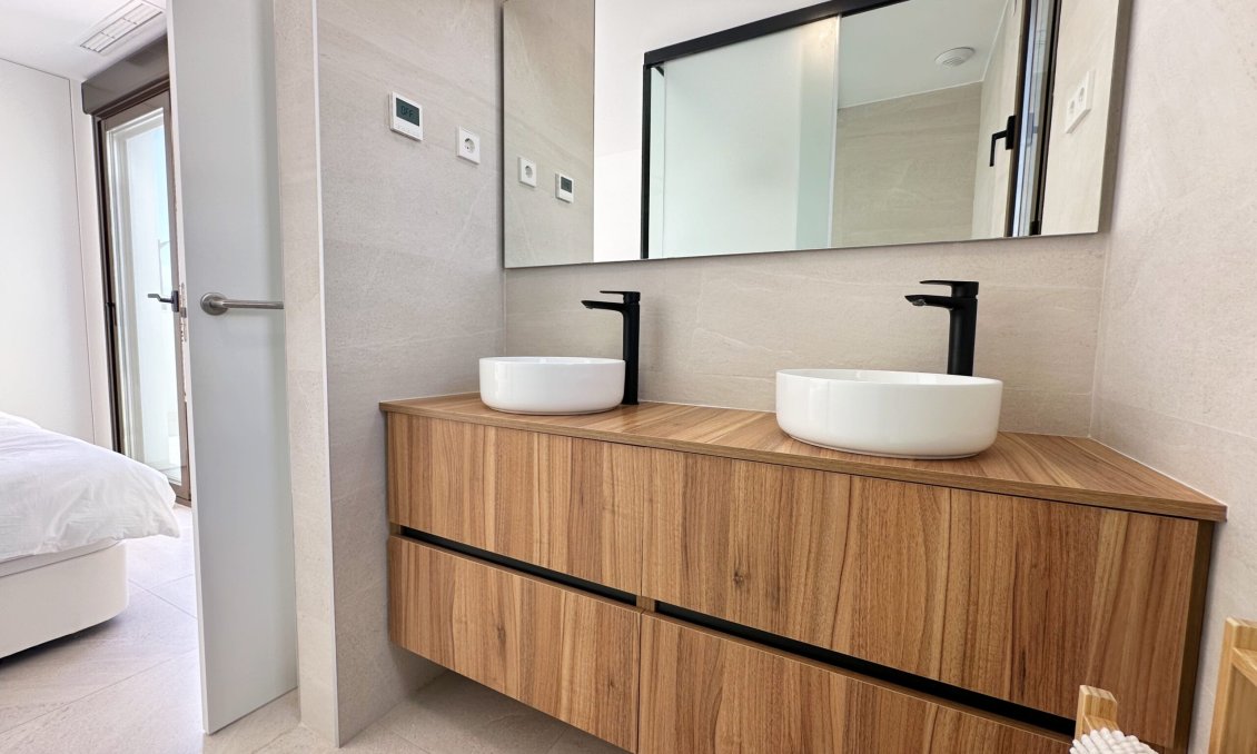 Wiederverkauf - Villa -
Santa Rosalia Resort - Inland