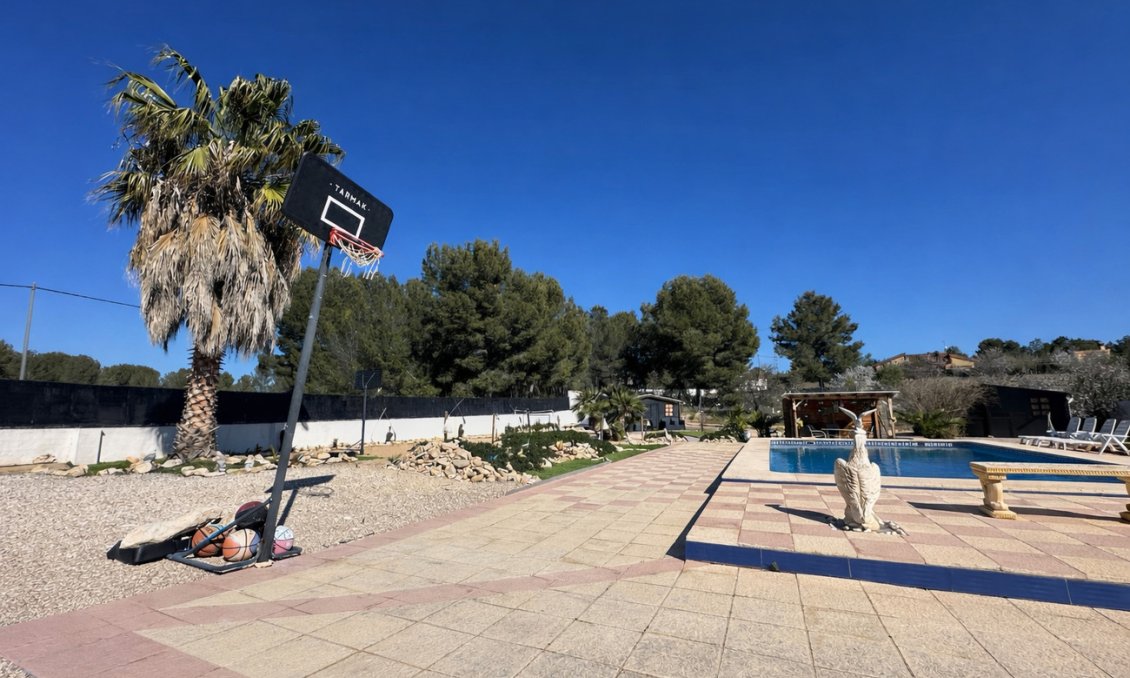Wiederverkauf - Villa -
Castalla - Costa Blanca