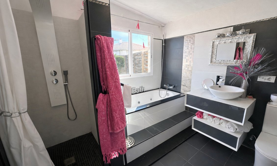 Wiederverkauf - Villa -
Castalla - Costa Blanca