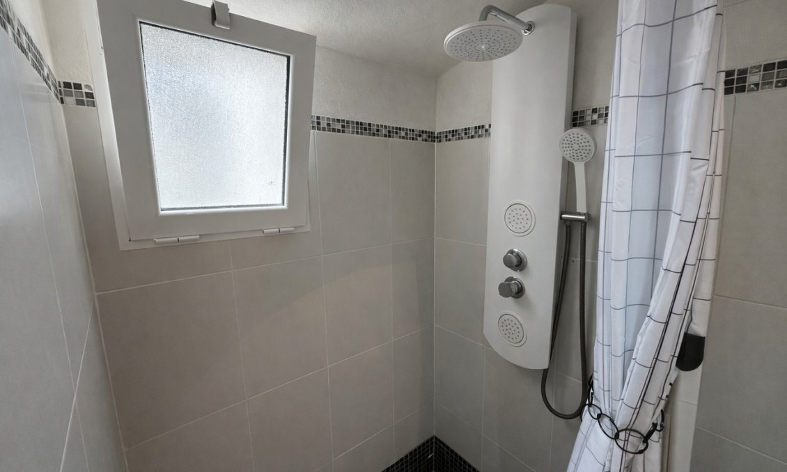 Wiederverkauf - Villa -
Castalla - Costa Blanca